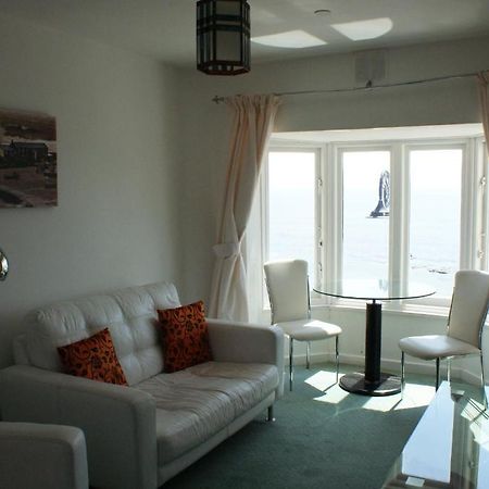 The Bay Apartment Lyme Regis Bilik gambar